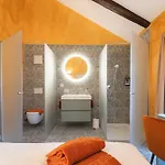 Palazzo Canetti - Piazza Grande - & - Easy Self Check-in Penzion