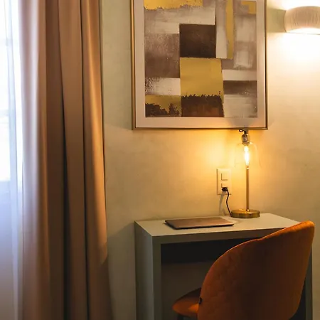 Πανσιόν Palazzo Canetti - Piazza Grande - & - Easy Self Check-in