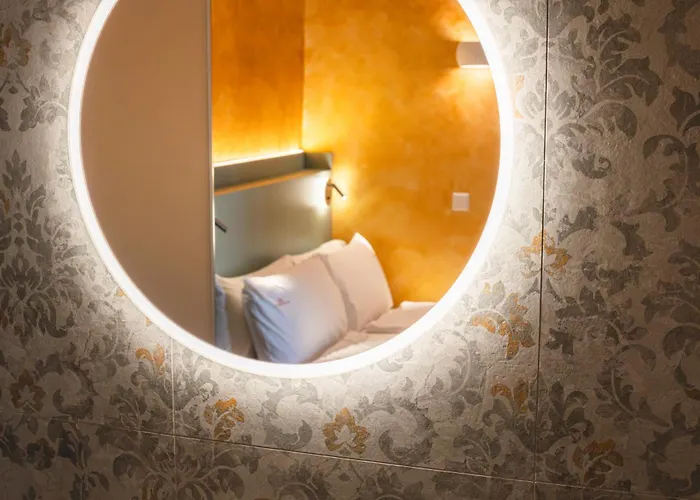 ゲストハウス Palazzo Canetti - Piazza Grande - & - Easy Self Check-in