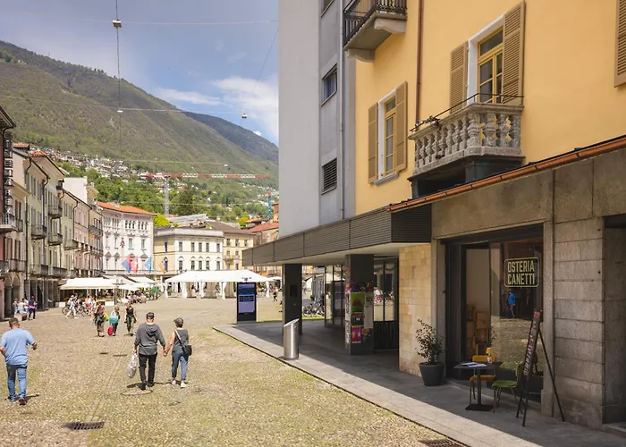 Gasthof Palazzo Canetti - Piazza Grande - & - Easy Self Check-in Locarno