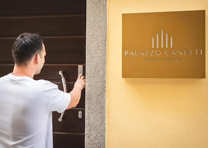 Gasthof Palazzo Canetti - Piazza Grande - & - Easy Self Check-in Locarno